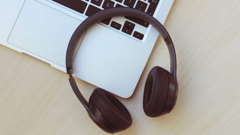 fone de ouvido baseus