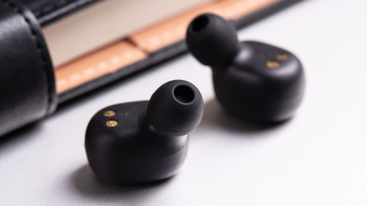 fone de ouvido preto sem fio